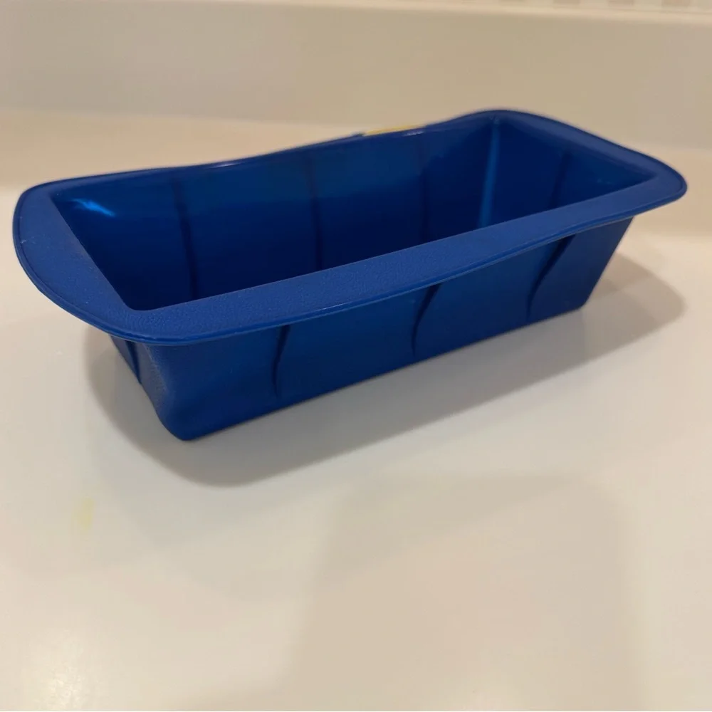Smartware Silicone Bakeware Loaf Pans With Lid